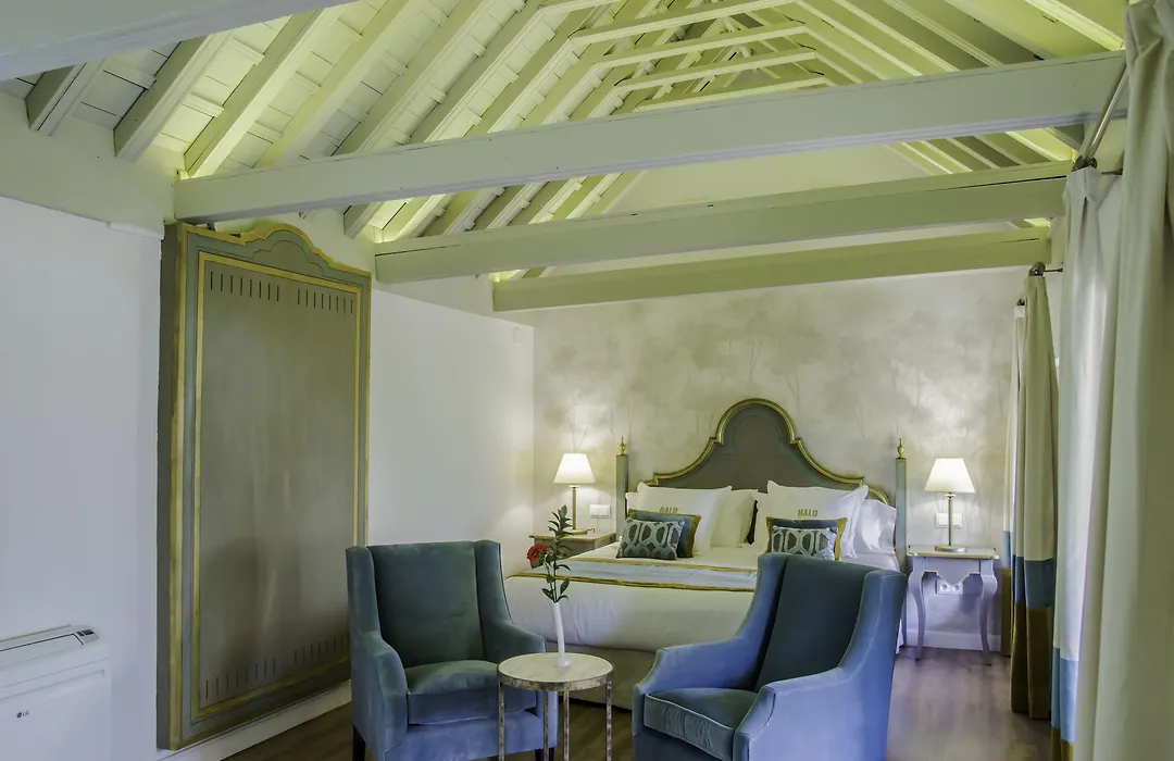 Halo Boutique Hotel-1